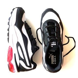 Never Worn * Women's Size 8 PUMA Cell Stellar